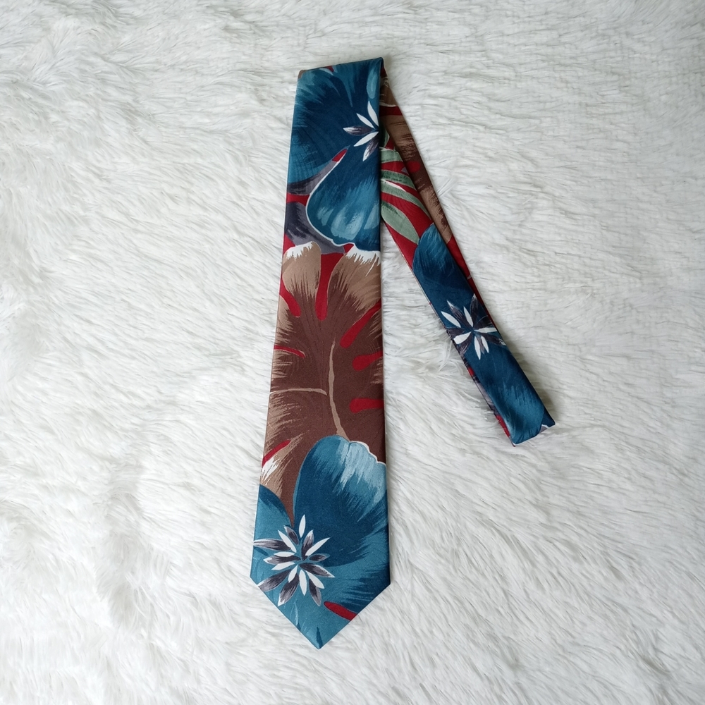 Vintage 1990 Pierre Cardin Floral Silk Tie – Made in Italy